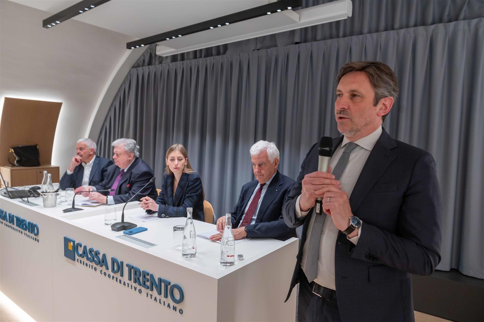 Public Image Comunicati 2024 Riflessioni Spinelli