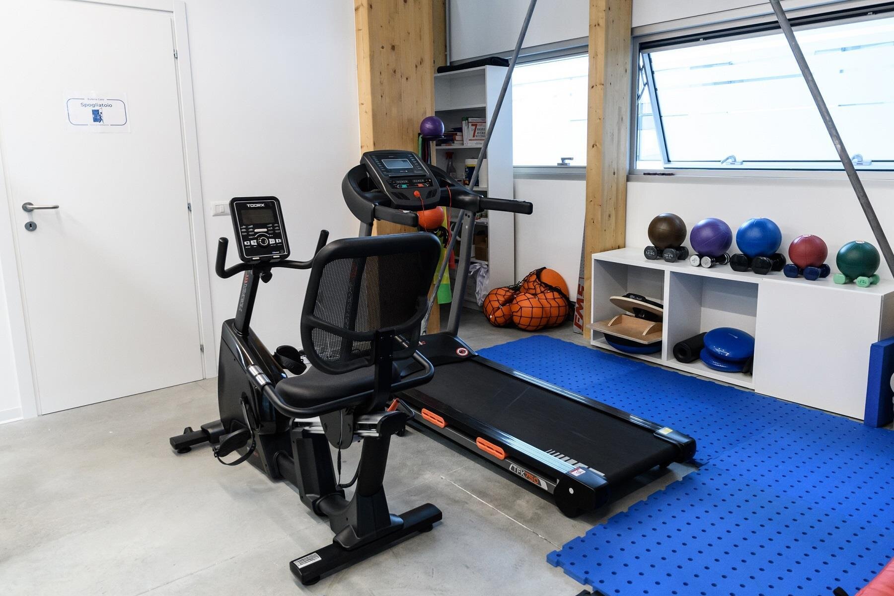 Public Image 2023 Euleria Care Attrezzo1