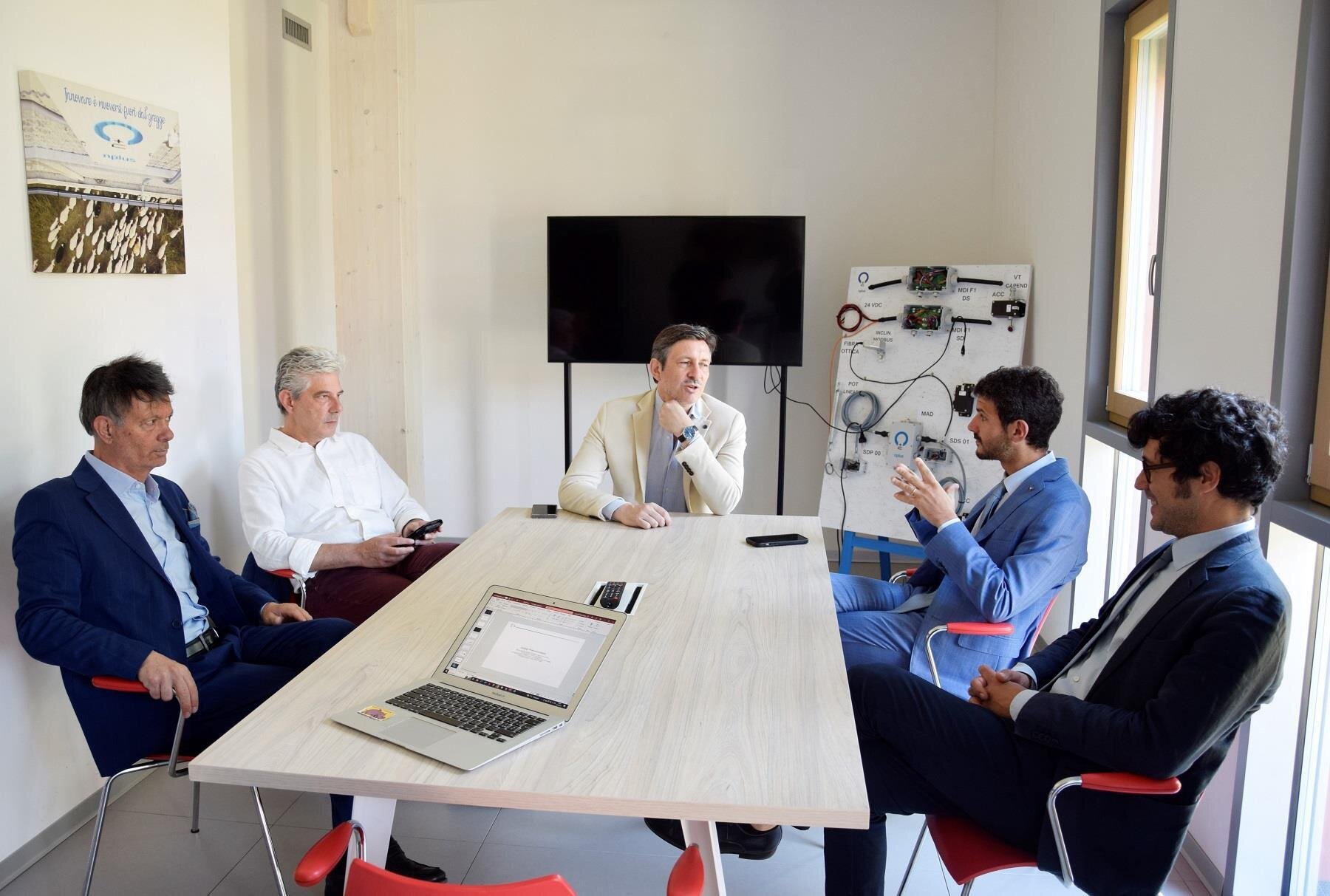 Public Image Comunicati 2023 Nplus Incontro