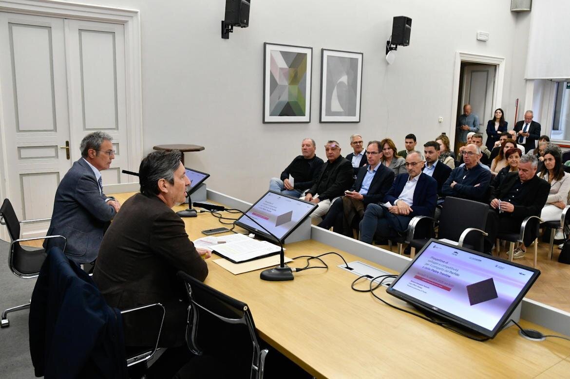 Public Image Comunicati 2025 Porfido E Pietre Trentine Pat 2