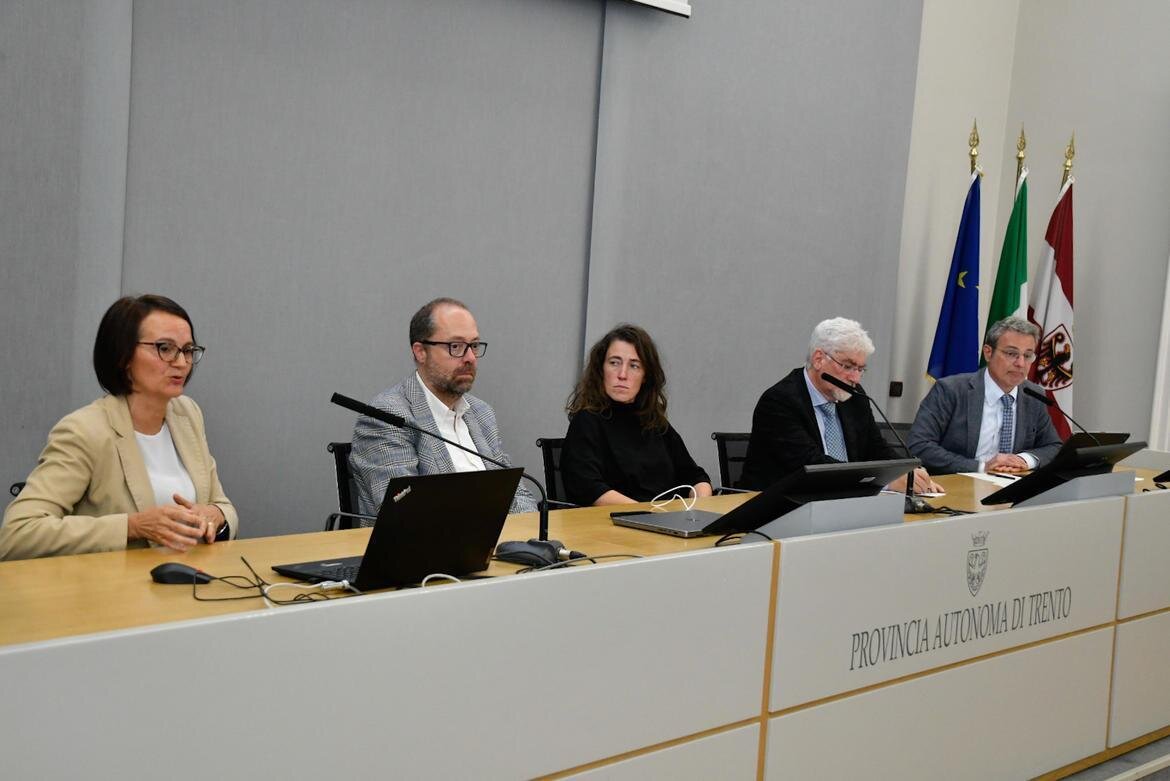 Public Image Comunicati 2025 Porfido E Pietre Trentine Pat 7