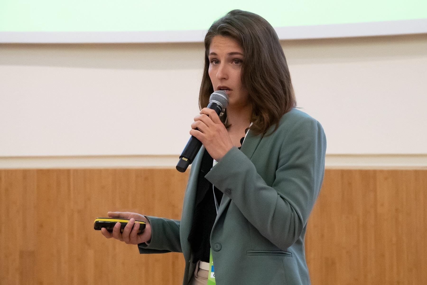 Public Image 2022 Sofia Santi Onebra