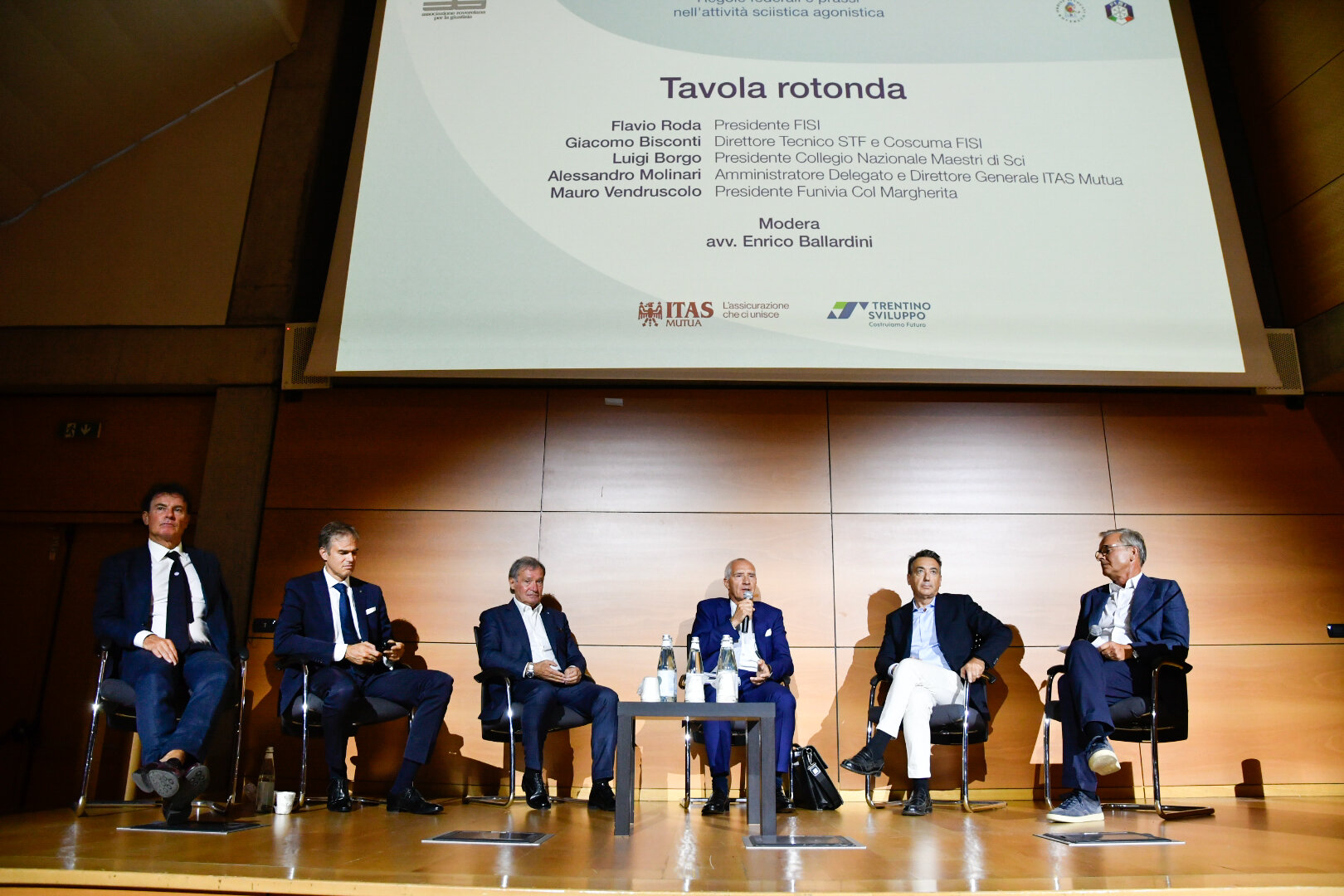 Regole Federali Attivita Sciistica Tavola Rotonda