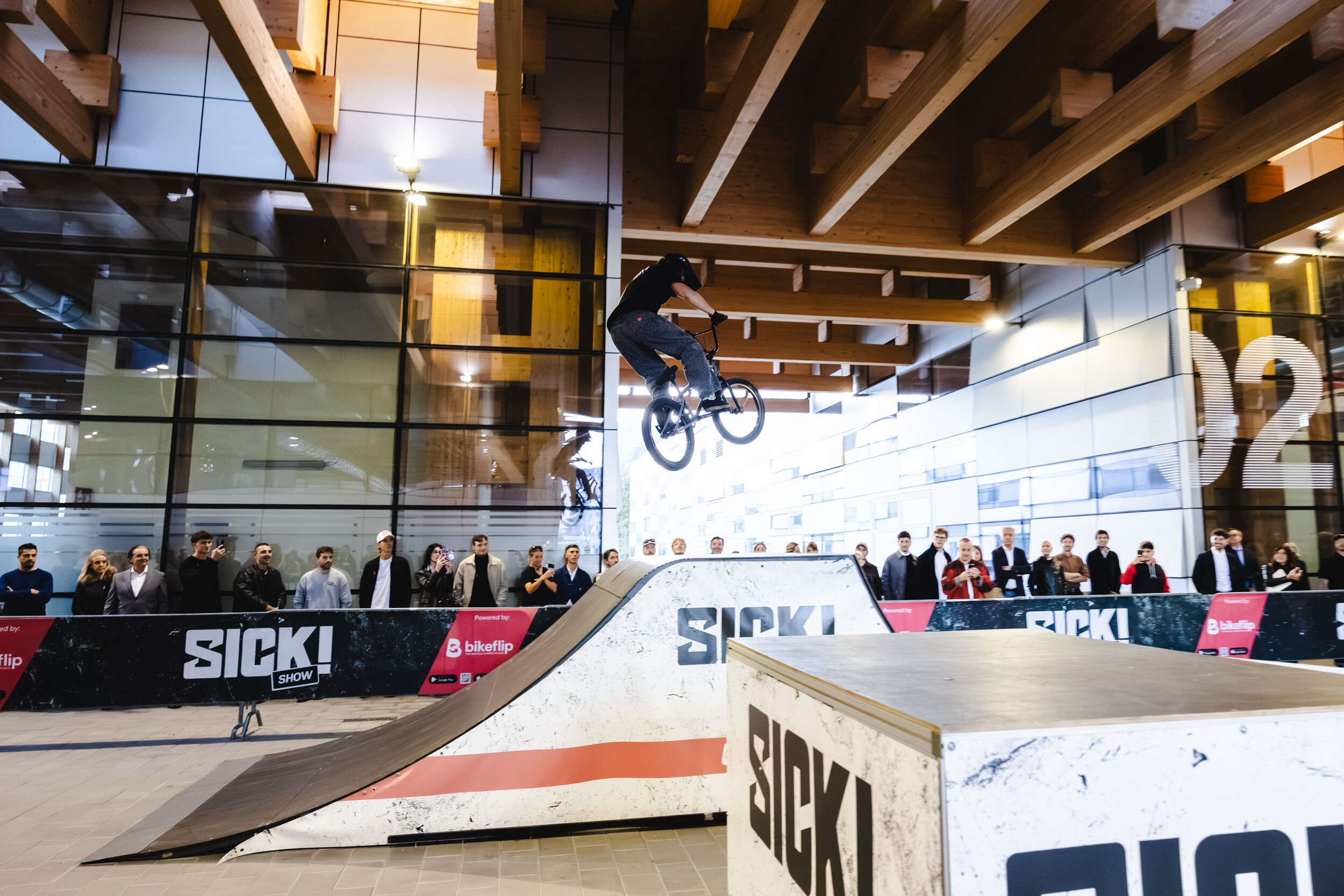 Bikeflip Motion Studio 2