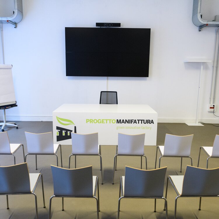 Sala Formazione Orologio 3 Festi